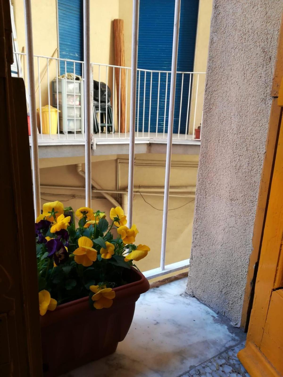 The Yellow House Catania Ngoại thất bức ảnh